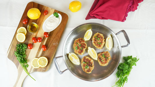 Crab Cakes with a Creamy Horseradish Sauce