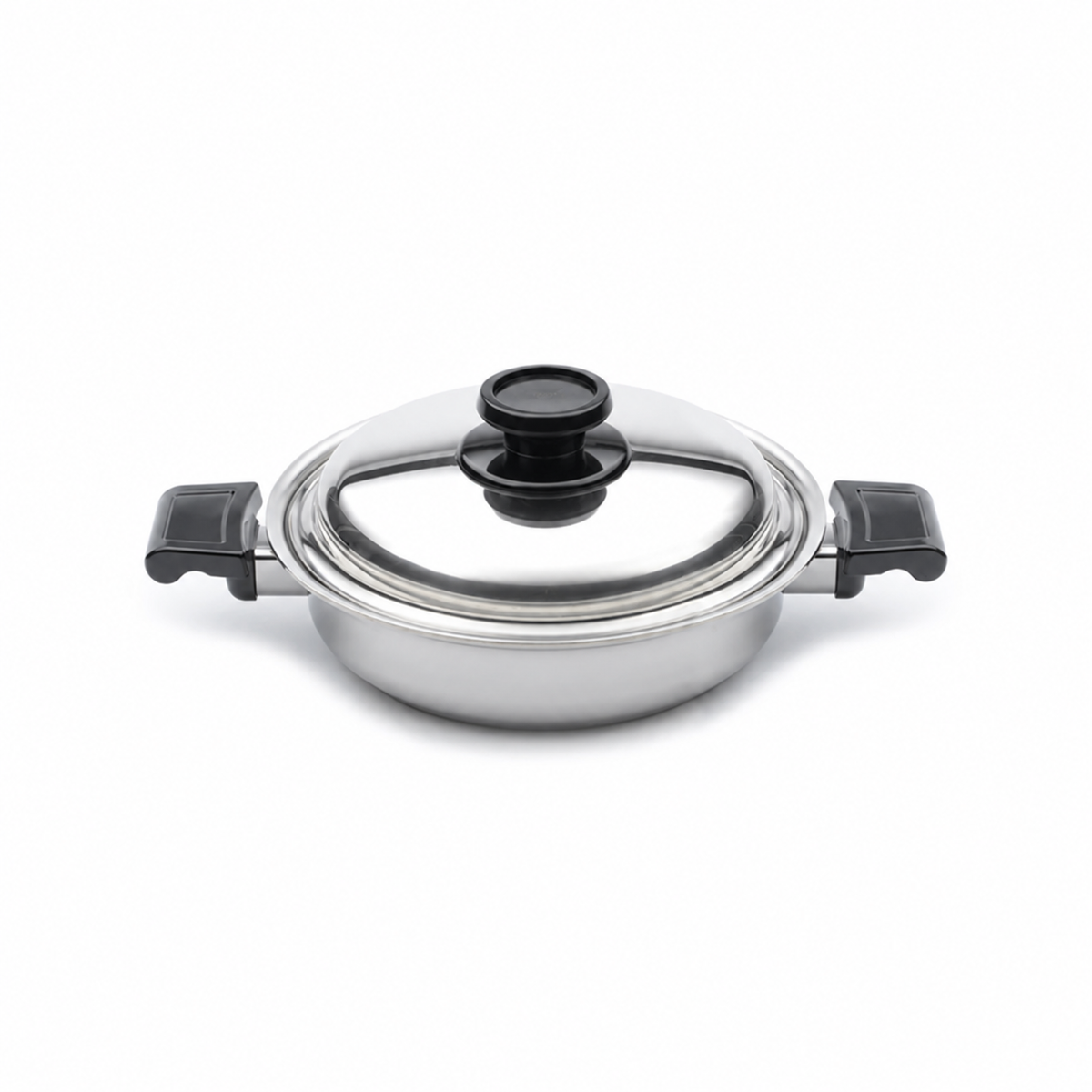 Front view of 2.3 quart casserole with cover showing black side handles on a white background