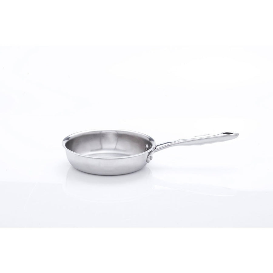 https://www.360cookware.com/cdn/shop/products/7_-Fry_900x.jpg?v=1613222627