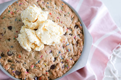 9" Round Baking Pan Cookie Cake